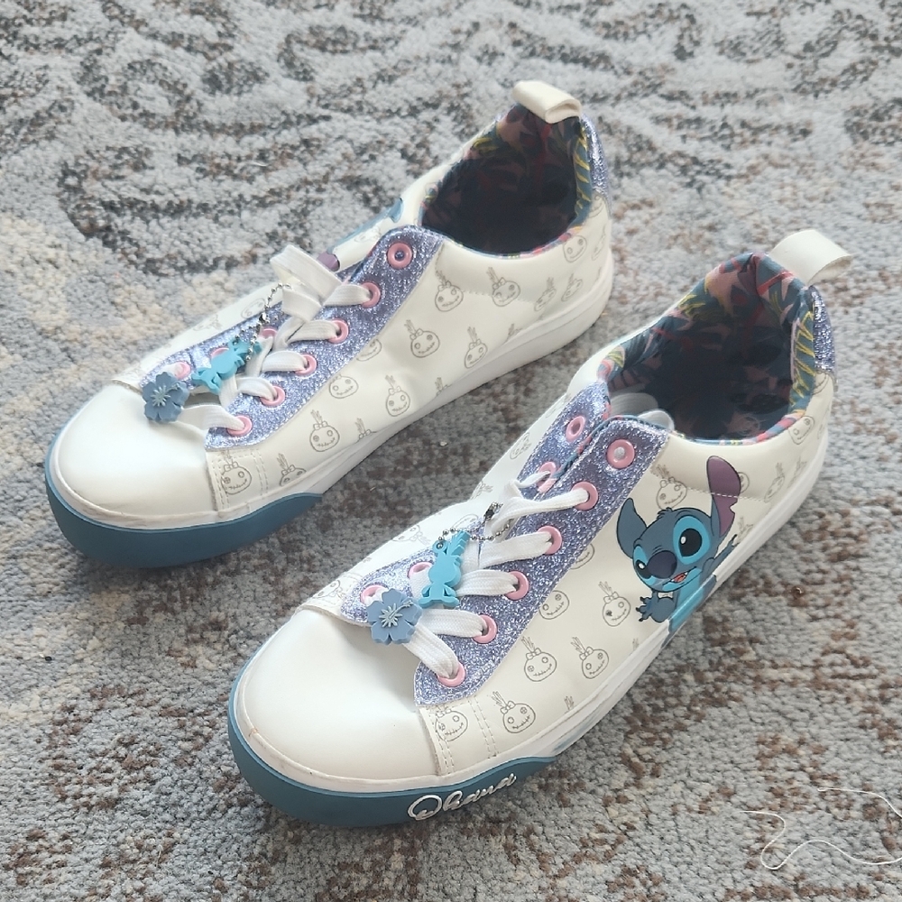 Disney Groundup Lilo & Stitch Low Top Sneakers White Blue 9